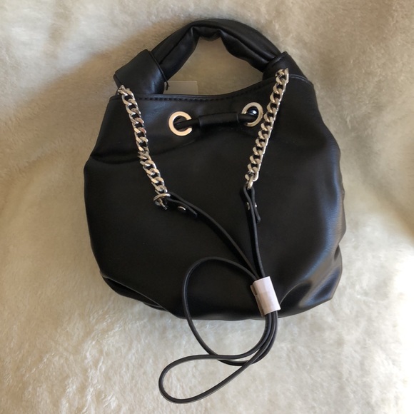 NWT Zara minimalist small bucket crossbody - Picture 4 of 6